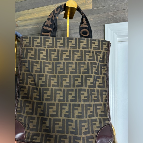 Authentic Vintage FENDI Brown Zucca Jacquard Foldable Tote Bag - Picture 9 of 9